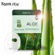 The fresh aloe extract from nature helps to hydrate on your