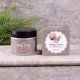 The soft texture of the cream applies closely to the skin