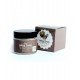 The soft texture of the cream applies closely to the skin
