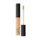 Radiant Creamy Concealer delivers long-lasting, 16-hour