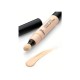 The delicately creamy texture hides small skin blemishes