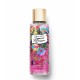 A refreshing and elegant body mist for women or menLeaves